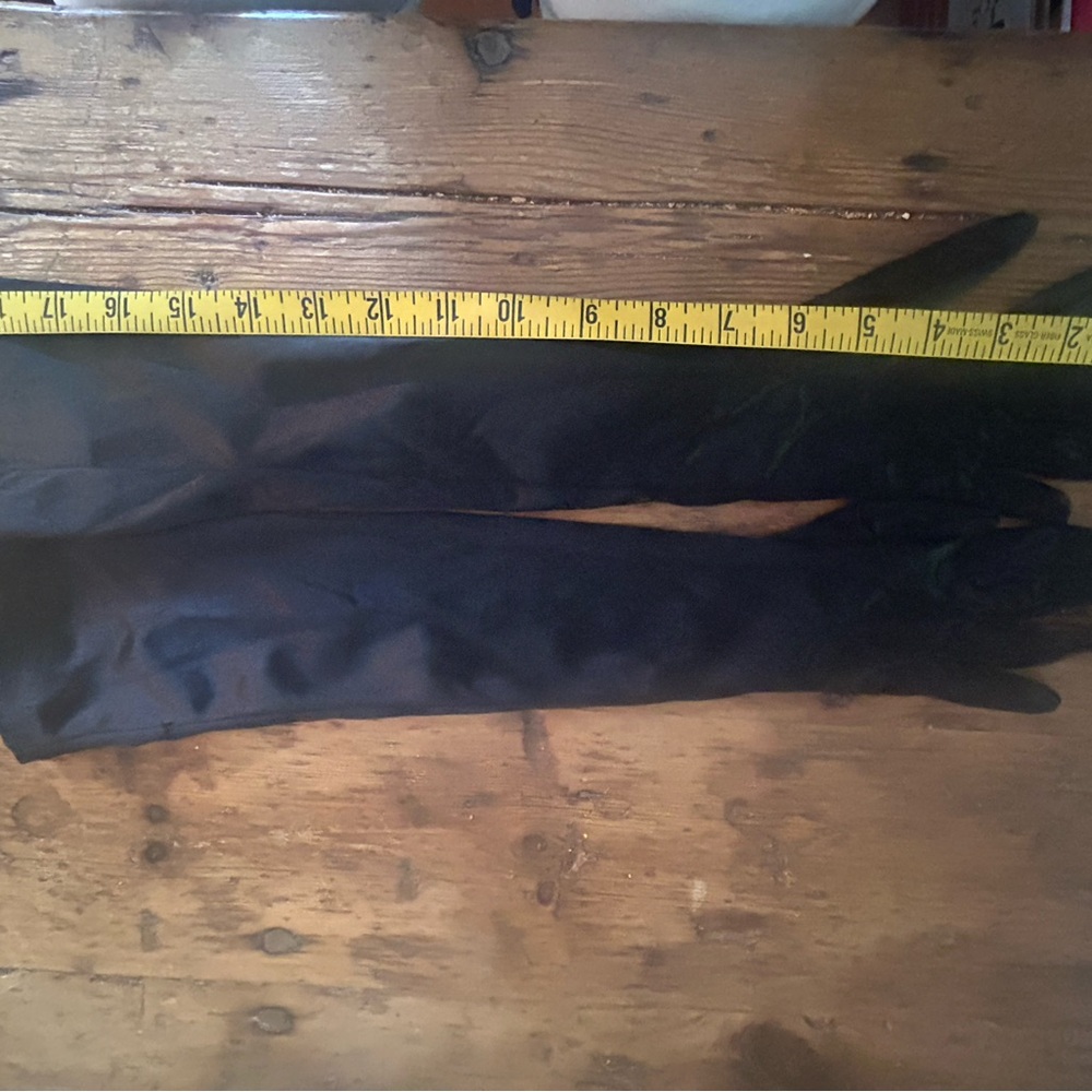 Elegant Black Satin Women's Gloves